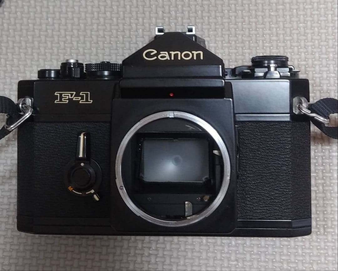 Canon F1 前期 & Hakuba 三脚 - メルカリ