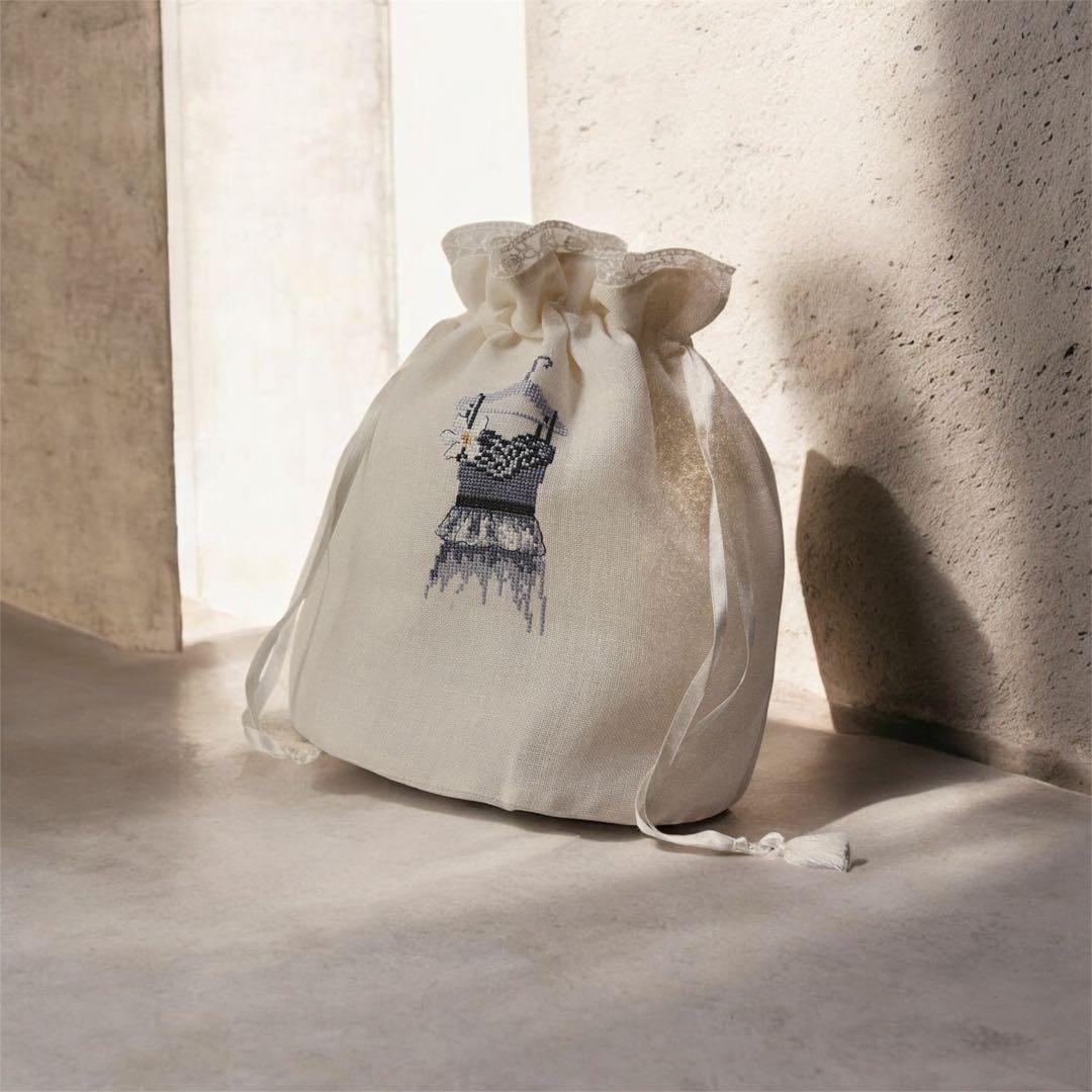 Retro Cross Stitch 500 ヴェロニク アンジャンジェ - メルカリ