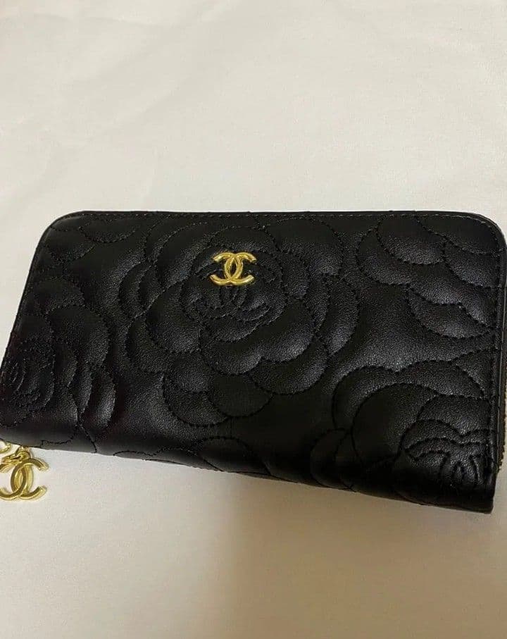 CHANEL シャネル ノベルティ カメリア柄 ファスナー 長財布 ブラック