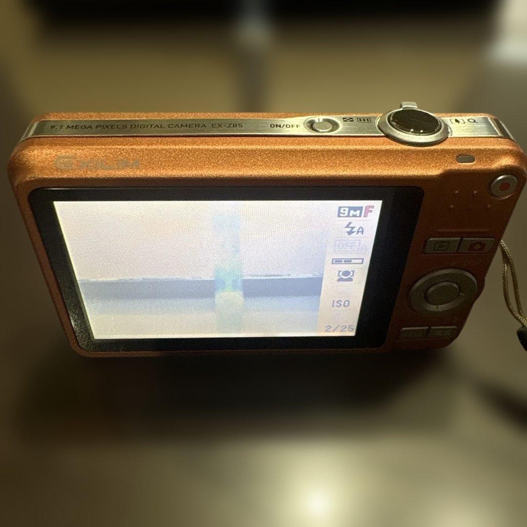 カシオデジタルカメラ EX-Z85 CASIO EXILIM - メルカリ