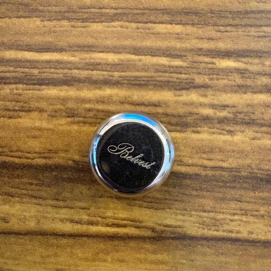 非売品】ベルベスト Belvest ラペルピン ブート ニエール ピンバッジ