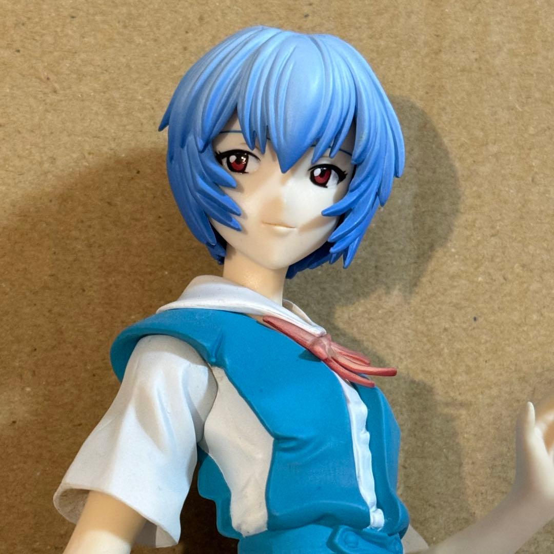 ローソン限定 エヴァンゲリオン 綾波レイ フィギュア - メルカリ