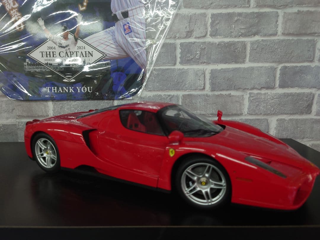 フェラーリエンツォ1/12 京商 08606R フェラーリエンツォ1/12 京商 08606R - メルカリ