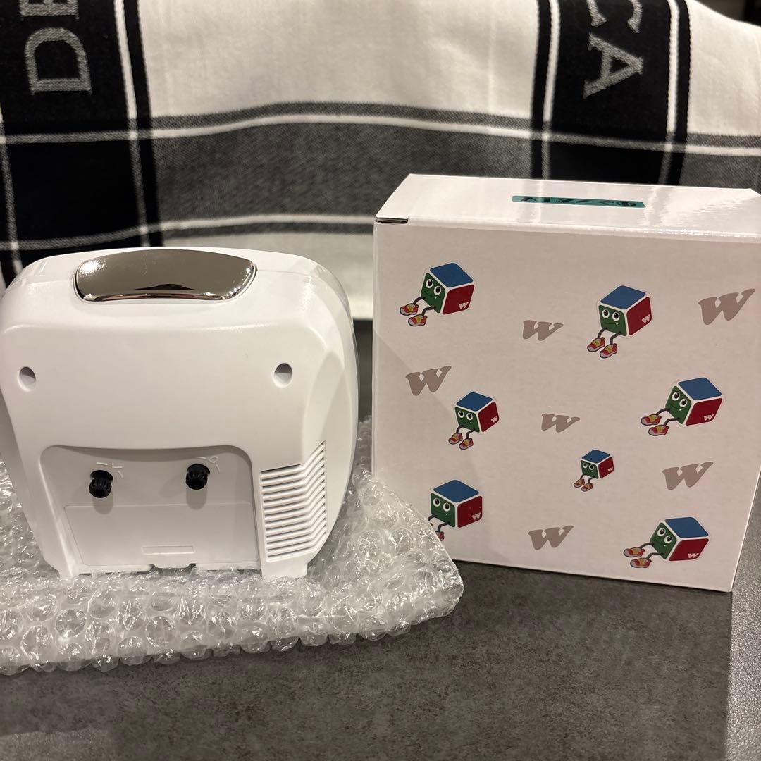 w-inds. ボイス入り目覚まし時計 ゆるんずTV - メルカリ