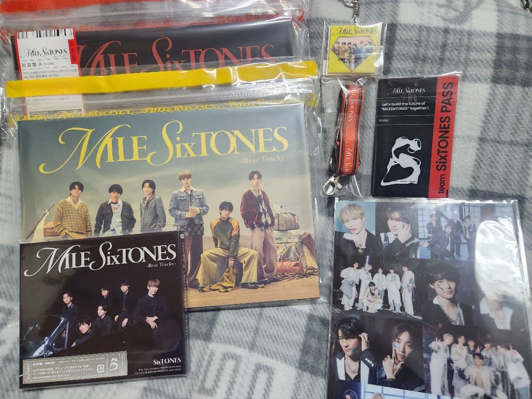 SixTONES MILESixTONES 全形態セット Amazon.co.jp: 【メーカー特典あり】MILESixTONES -Best Tracks- (3