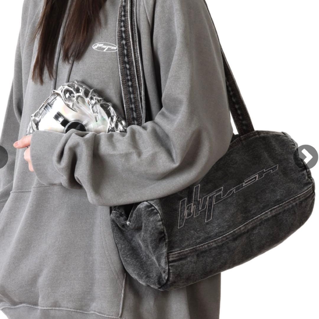 aespa ジゼル whiplash ポップアップ 限定 バッグ＋トレカ - メルカリ