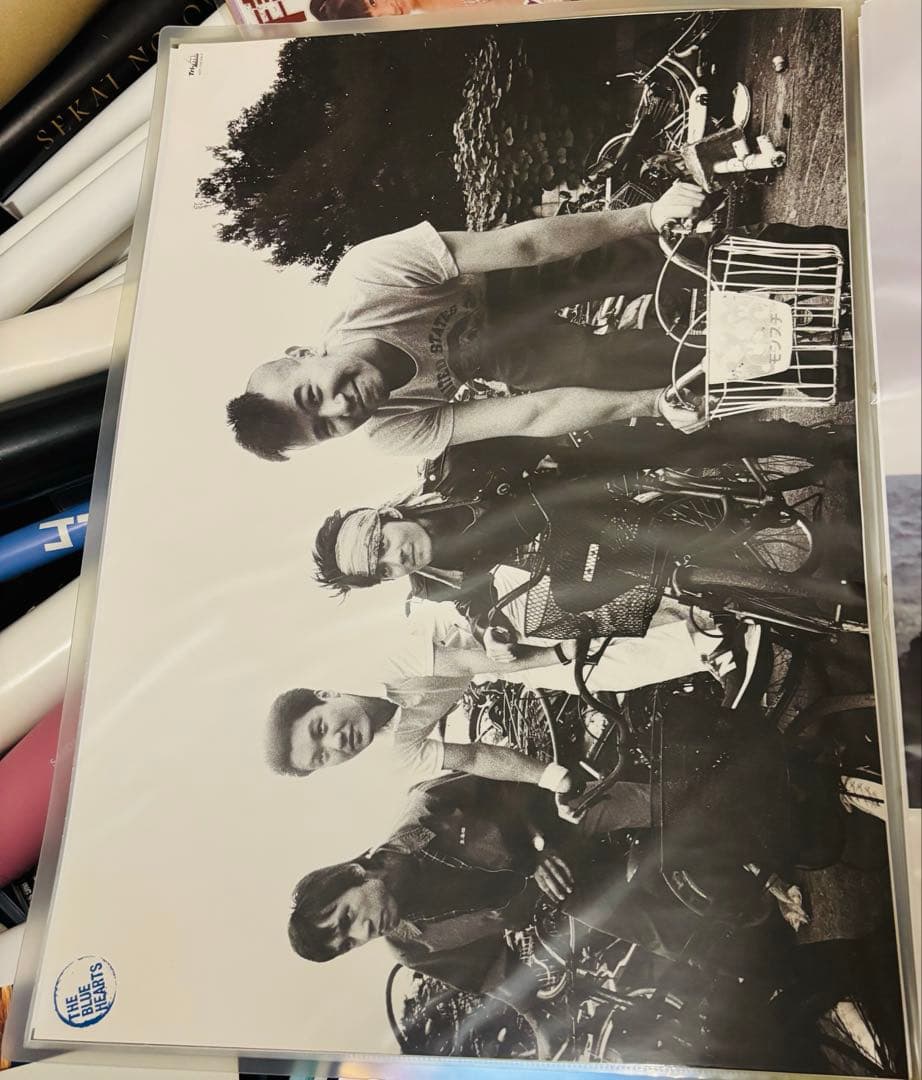 ブルーハーツ　the blue hearts ポスター　B2サイズ 1987年当時物】ザ・ブルーハーツ「THE BLUE HEARTS」ポスター - メルカリ