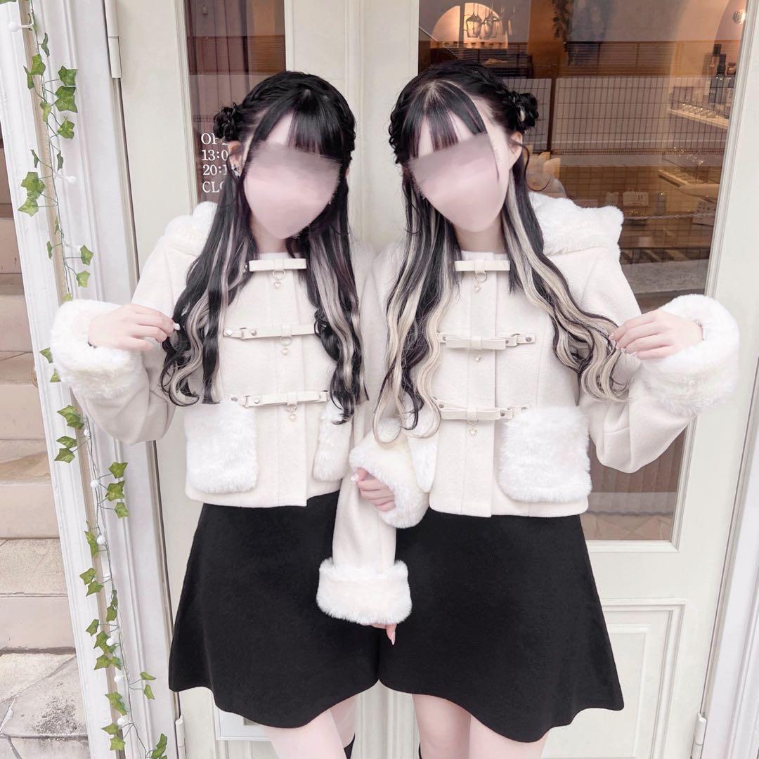 イモちゃん ミシェルマカロン リボンベルトショートコート - メルカリ