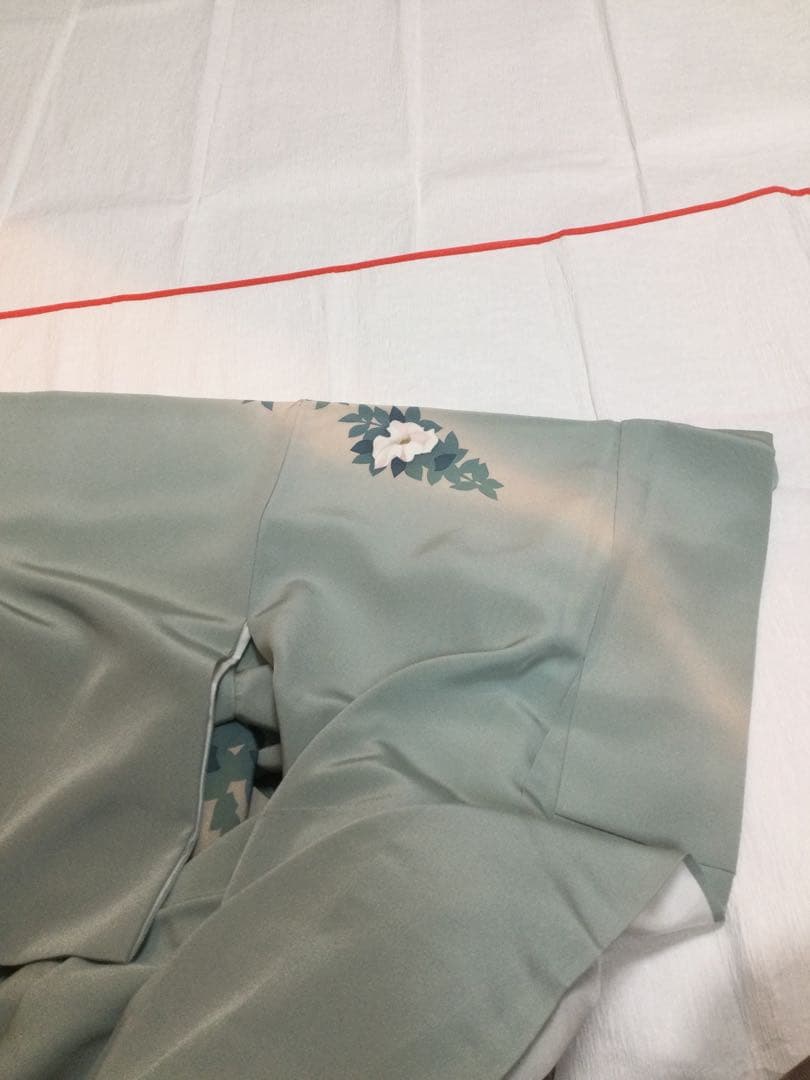 トールサイズ 付け下げ訪問着‼︎ 手描き シルエット 秘色系統 - メルカリ