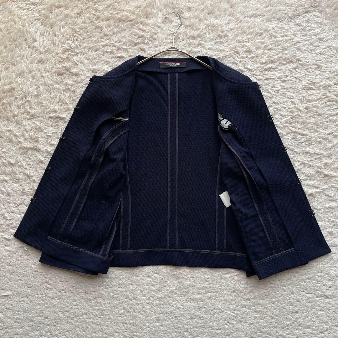 美品】レオナール ノーカラージャケット フラワー トリムスパンコール