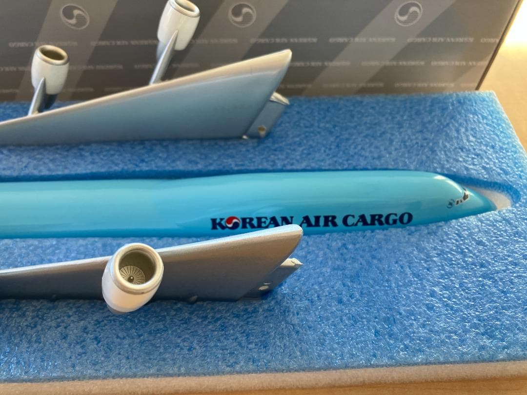 大韓航空 KOREAN AIRCARGO B747-400ERF 貨物機模型 た - メルカリ