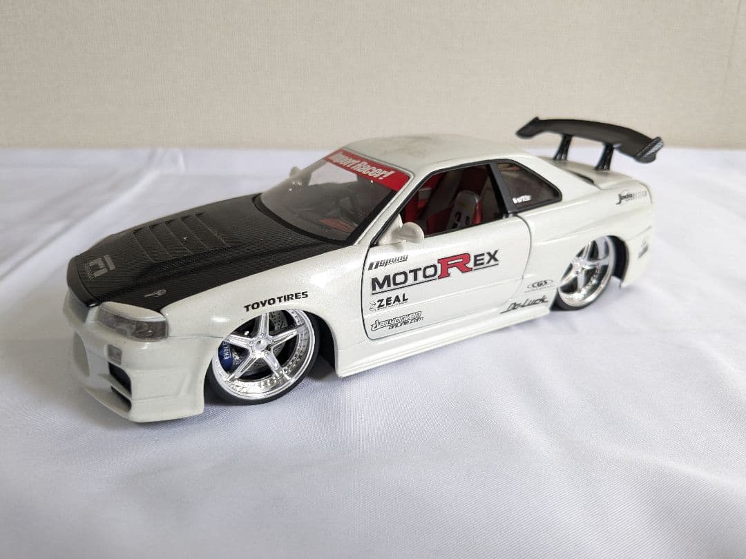 Jada Toys R34 GT-R 模型 Amazon | Jada Fast & Furious 1/24スケール 日産 GT-R R34 ダイ