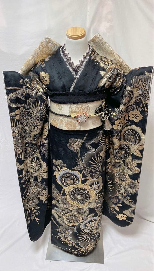 黒地 花柄刺繍 振袖 成人式 振袖6点セット 正絹 振袖フルセット