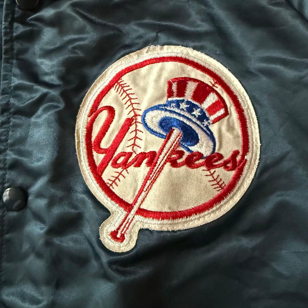 80's ChalkLineヤンキーNEW YORK YANKEES スタジャン - メルカリ