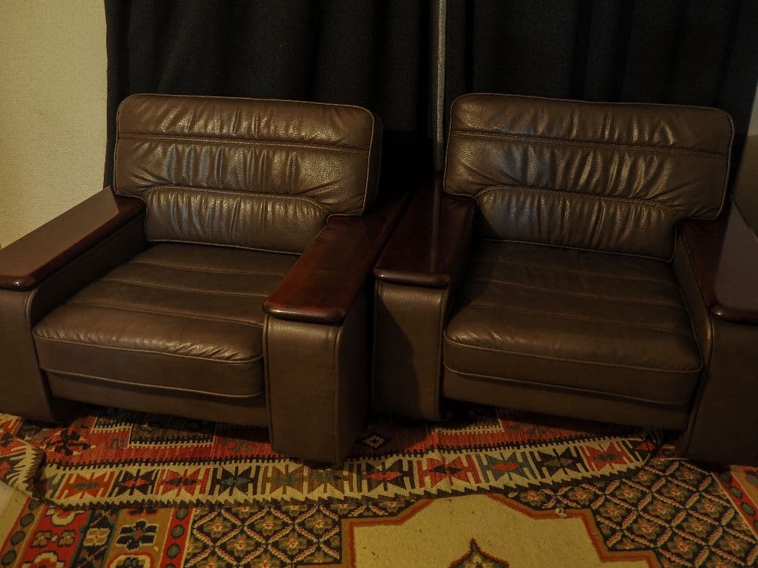 【値引中】\"karimoku\"レザー1PソファA