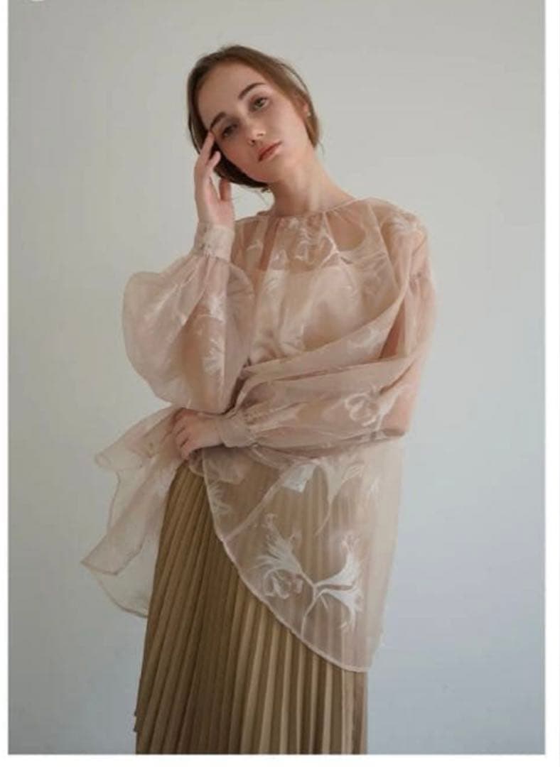 Acka シュフォン シアー ブラウス フラワー ベージュ オケージョン www
