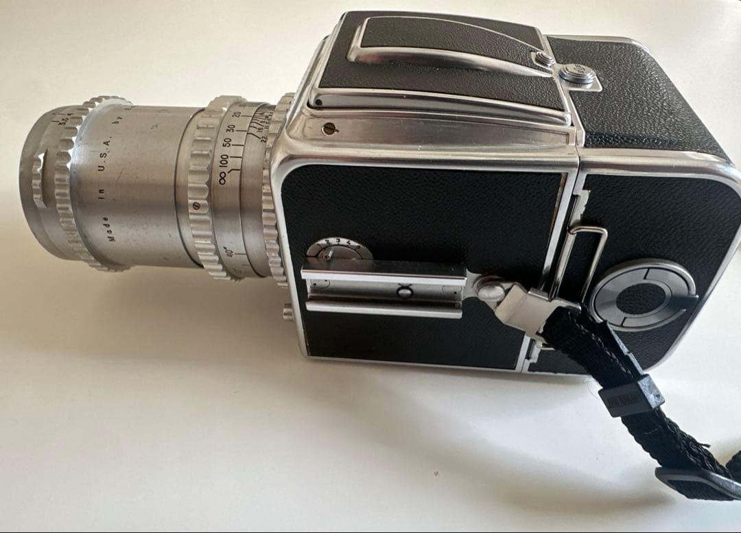 超希少】Hasselblad 1600F ＋ Kodak Ektar 135m - メルカリ