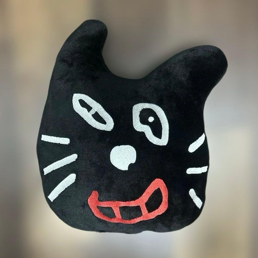 キヨ猫クッションキヨ猫ロングクッション - メルカリ
