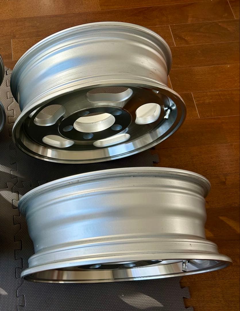 なつ専用 ジムニー MLJ-Dスロット16inアルミホイール《2本1セット》