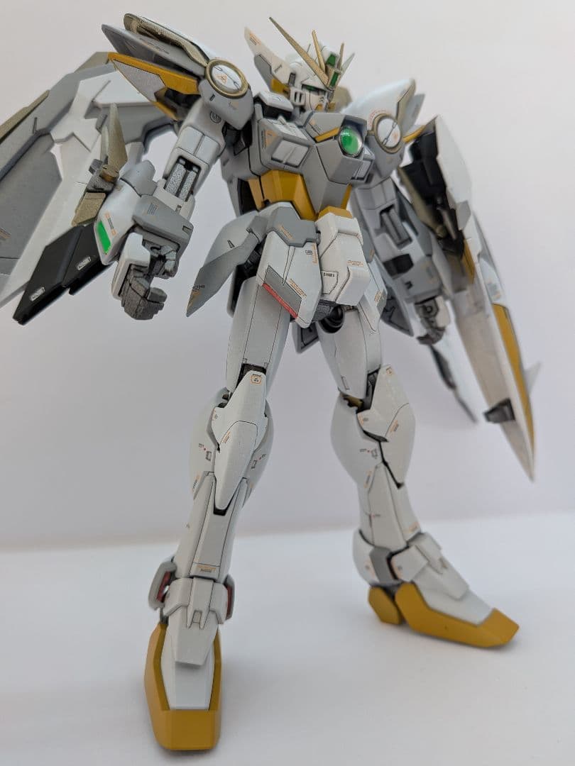 MG ウイング ガンダム Ver.Ka 改修、全塗装、完成品 - メルカリ