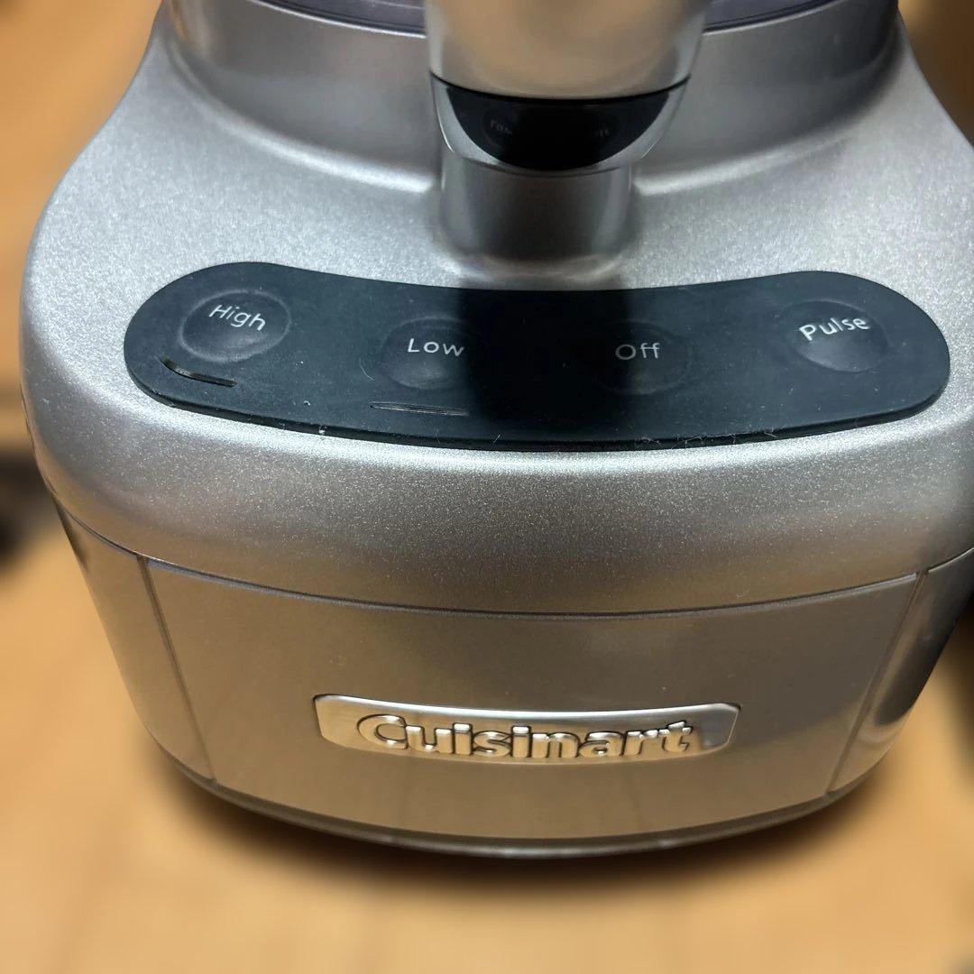 クイジナート 13カップフードプロセッサー CFP -26SVPCJ - メルカリ