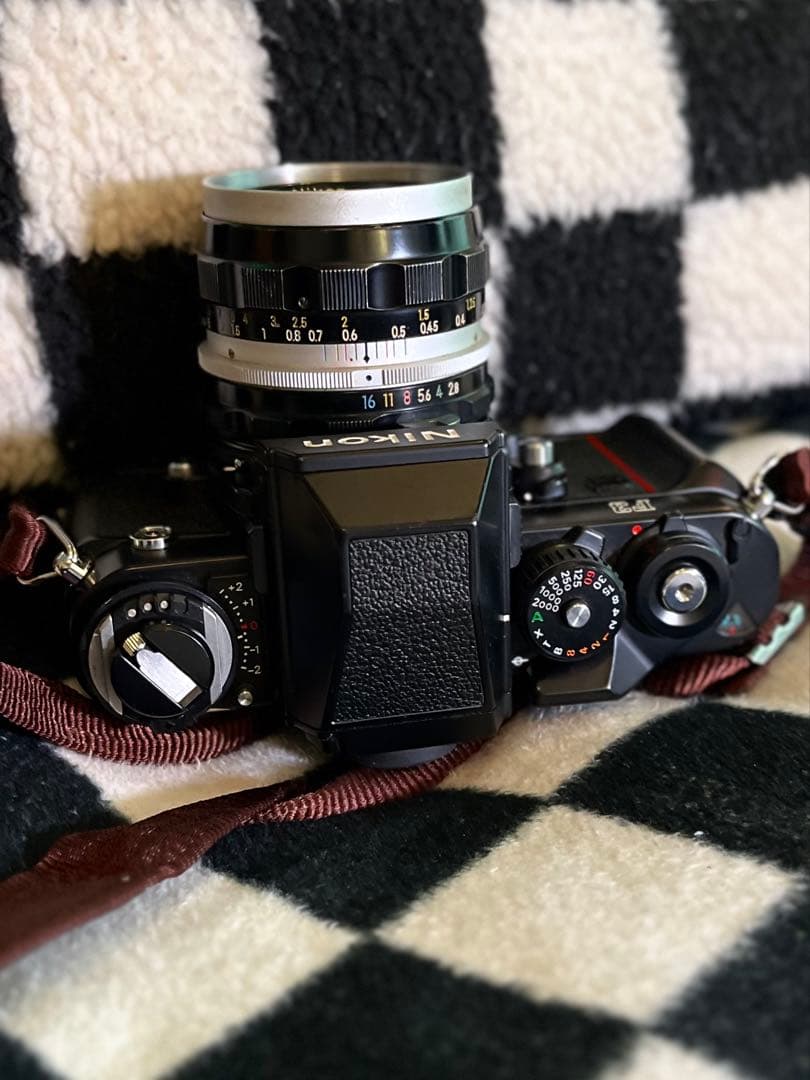 Nikon F3 フィルムカメラ レンズ35mm f2.8