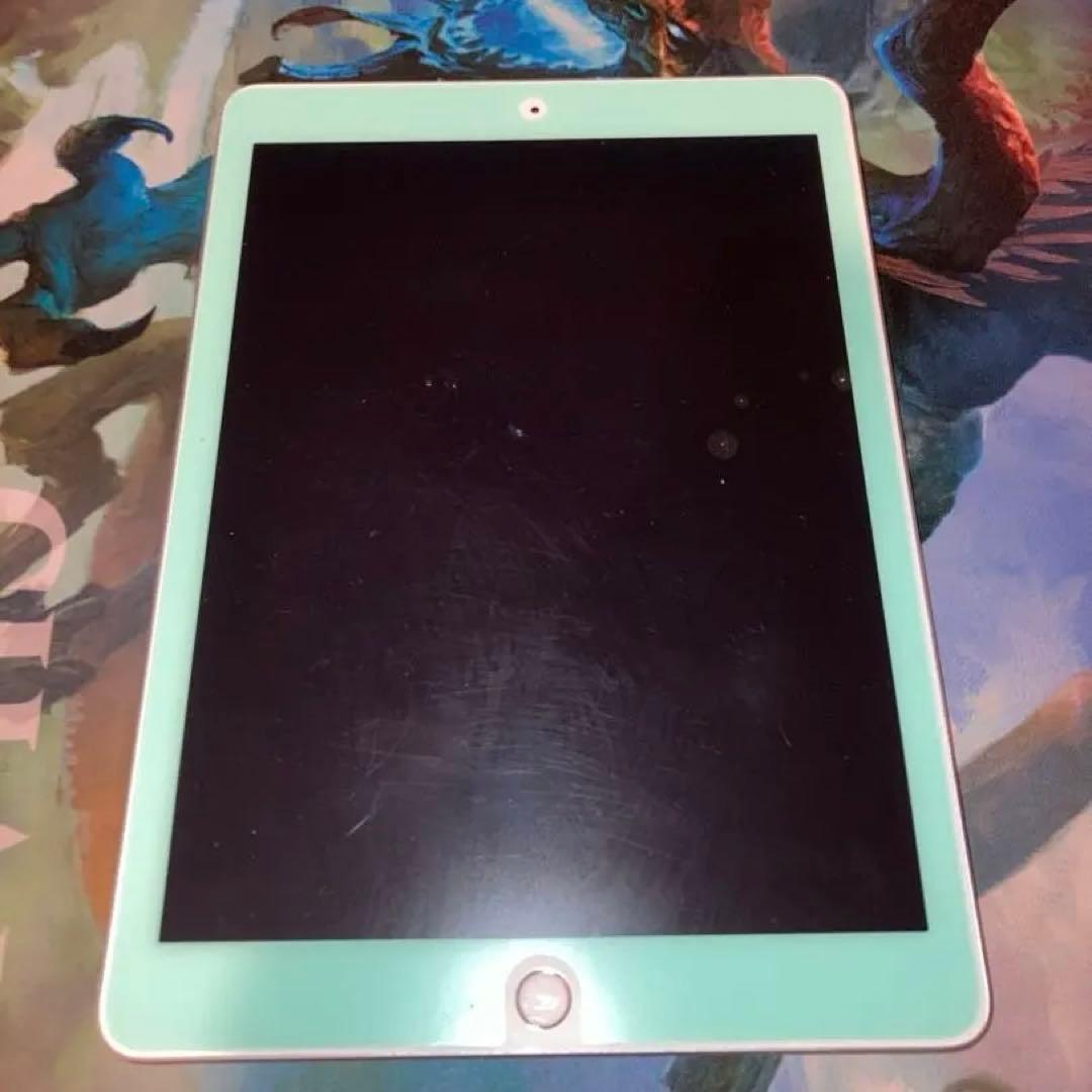 【動作良好】iPad 第5世代 Wi-Fi＋Cellular 32GB シルバー Amazon.co.jp: 【整備済み品】 Apple iPad (第5世代) Wi-Fi +