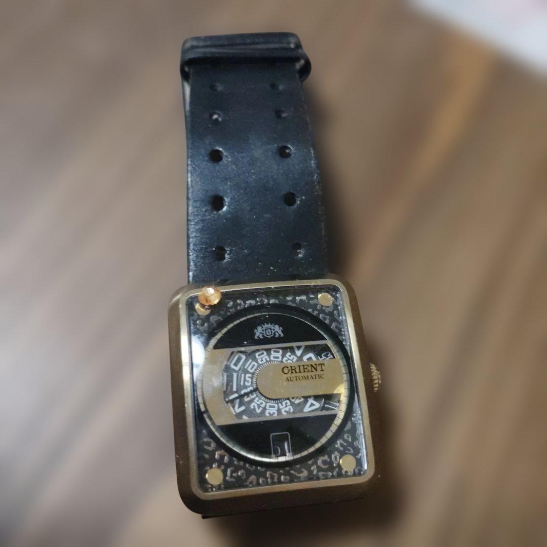 ORIENT (オリエント) スリースター 腕時計 スクエア 限定 希少】ORIENT オリエント スリースター スクエア 自動巻｜Yahoo!フリマ