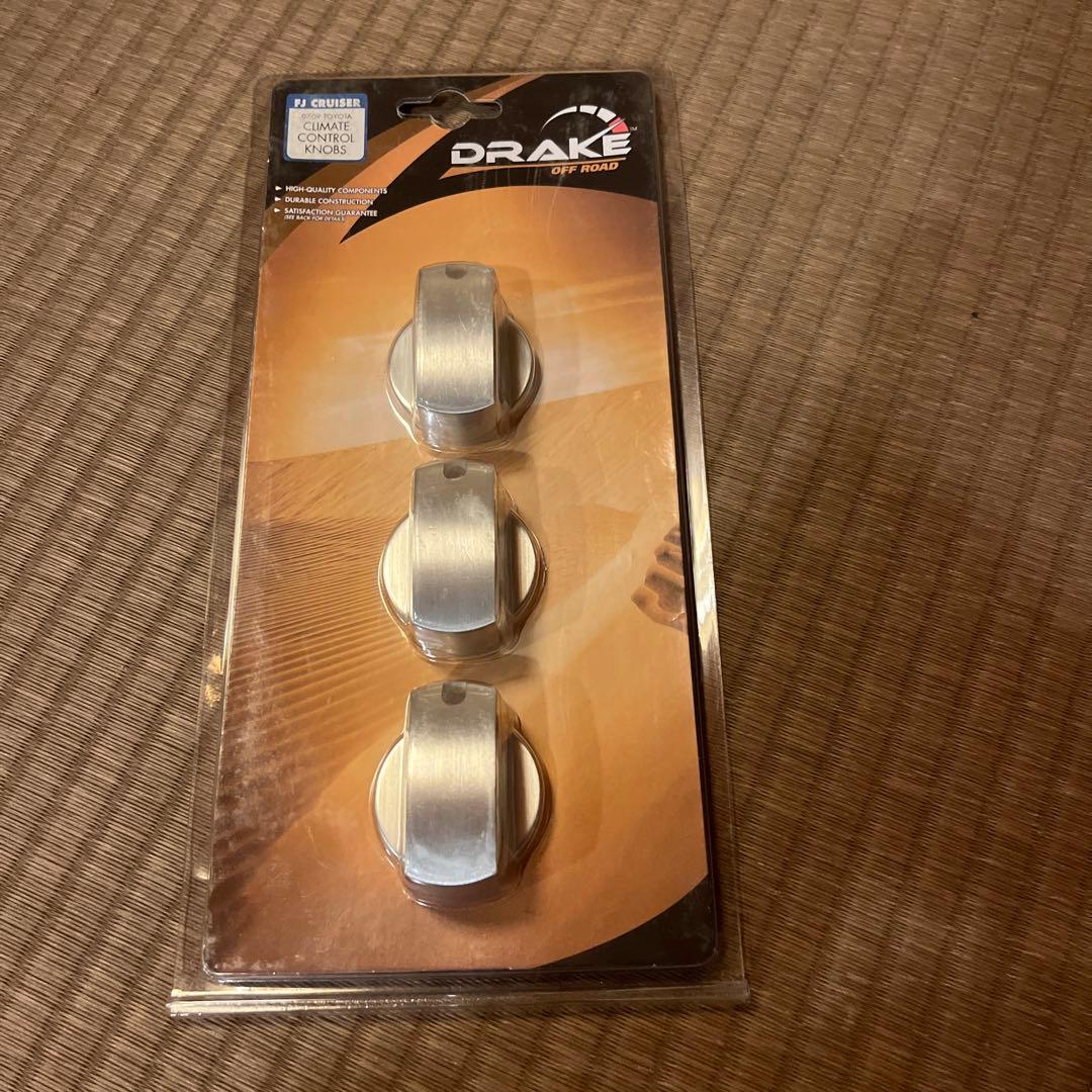 FJクルーザー　ドレイクオフロード　エアコンノブ パッケージ付き　アルミ製 トミカ FJエアコンノブ のパーツレビュー | FJクルーザー(みっちゃん