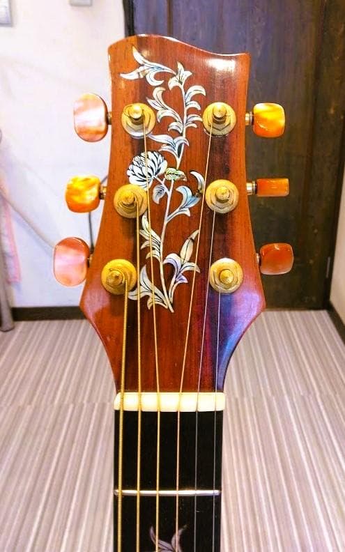 サ*ノ様 サムズ工房インレイカッタウエイギター オール単板 - メルカリ