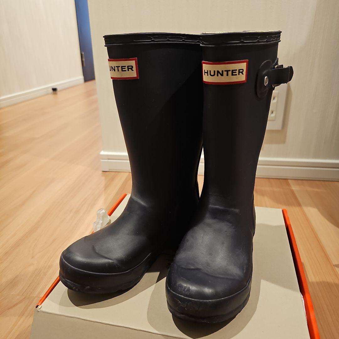 HUNTER ネイビー バックル付き長靴☆子供用☆UK10 - メルカリ