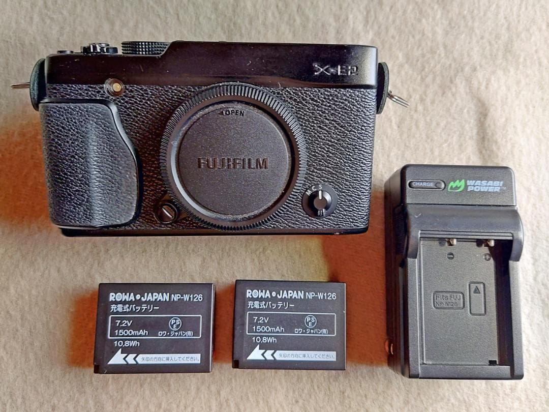 Fujifilm X-E2 ミラーレス本体とバッテリー2個と充電器 楽天市場】FUJIFILM X-E2の通販