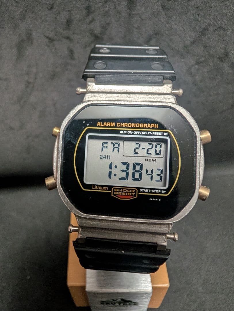 スクリューバック スティングモデル DW-5700 901 G-SHOCK - メルカリ