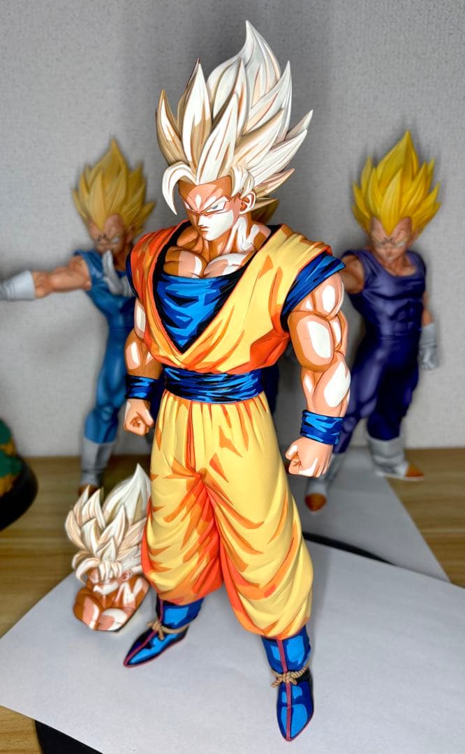 ドラゴンボール孫悟空フィギュア リペイント 頭パンツ2点、磁石付き