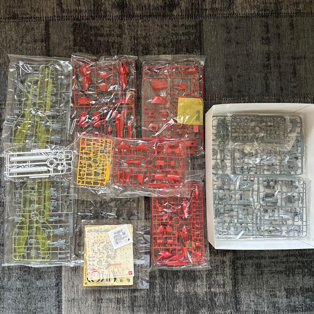 1/100 MG MSN-06S シナンジュVer.Ka➕専用バズーカ - メルカリ