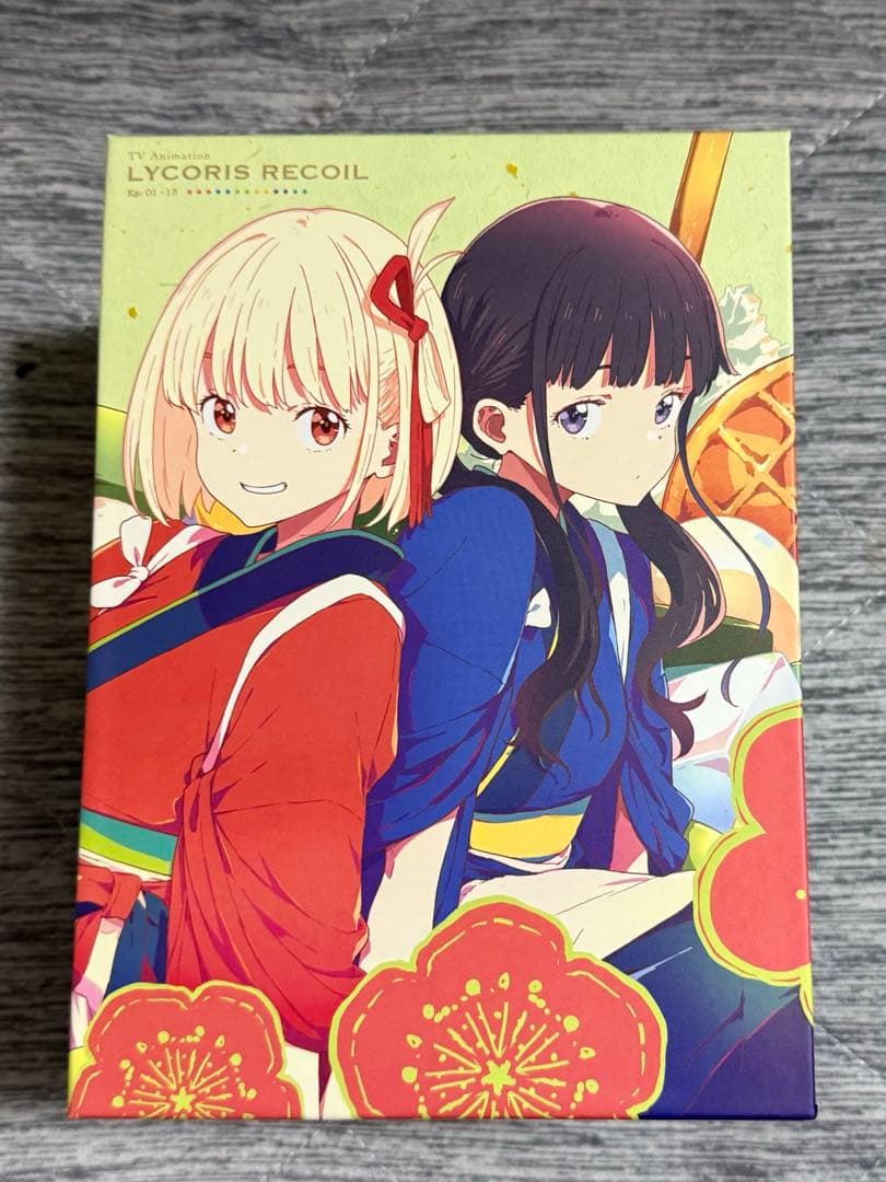 リコリスリコイル　DVD Blu-ray版　全6巻セット Amazon.co.jp | リコリス・リコイル 完全生産限定版 ブルーレイ 全6巻