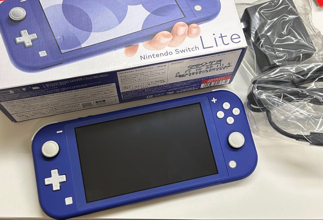 K*G様 ニンテンドーSwitchライト（青） Nintendo Switch Lite ブルー | 任天堂 | HDH-S-BBZAA ニンテンドー