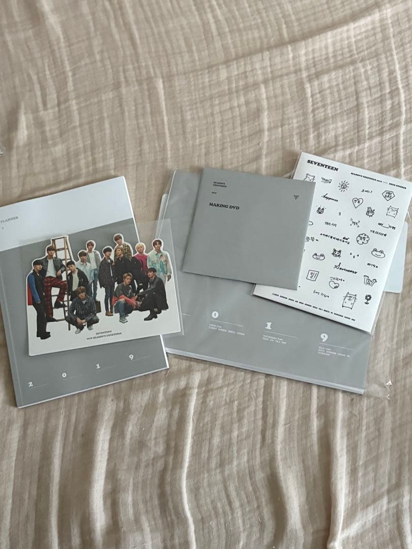 SEVENTEEN 2019シーズングリーティング - メルカリ