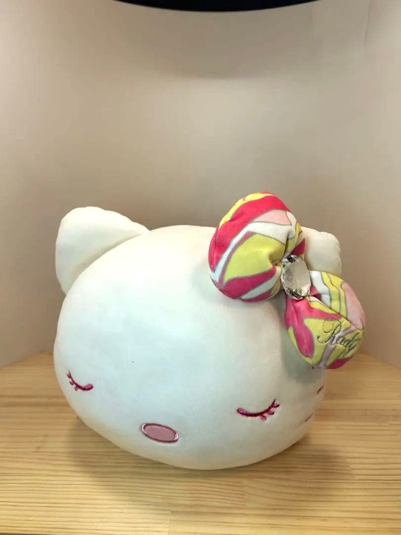超希少】Rady × ハローキティ コラボ ぬいぐるみ クッション マーブル