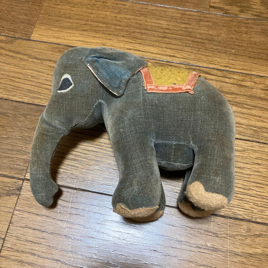 ヴィンテージ　ゾウ　ぬいぐるみ　動物園ぬいぐるみ　昭和レトロ 上野動物園 昭和レトロ ぞうぬいぐるみの通販 by hitomi's shop｜ラクマ