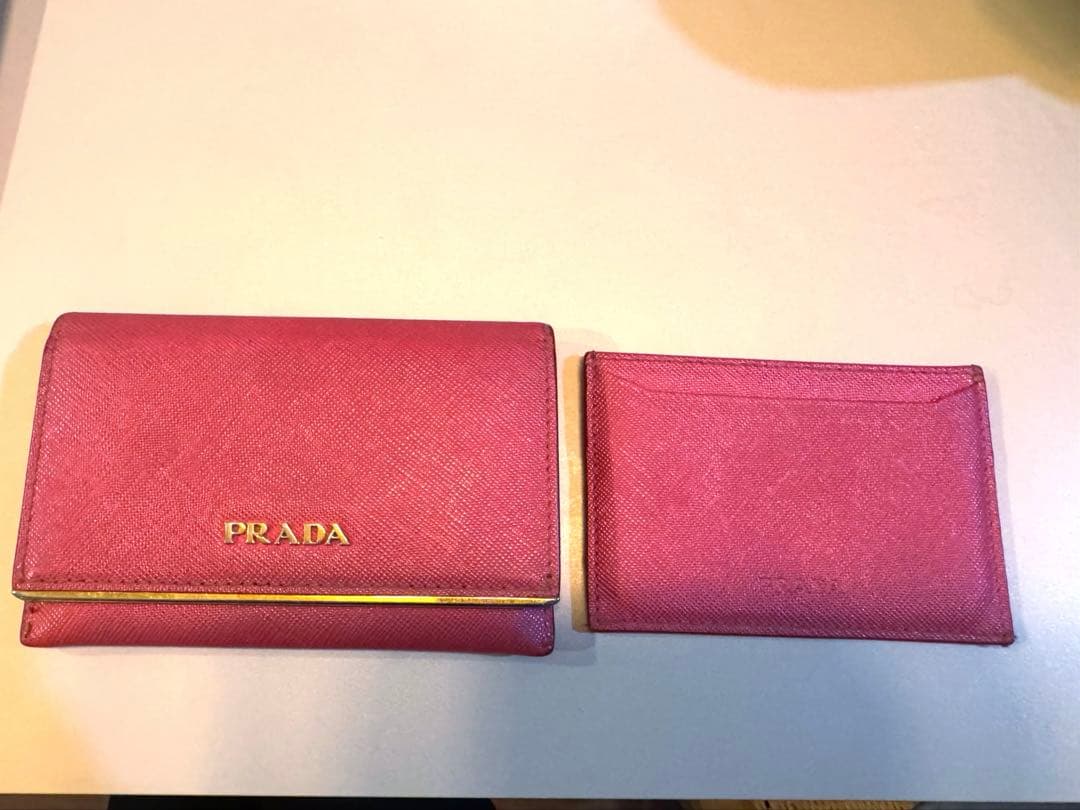 PRADA銀座店購入ピンク名刺カード入れセット プラダ名刺入れ ピンク レディース カードケース PRADA 中古 – 銀蔵