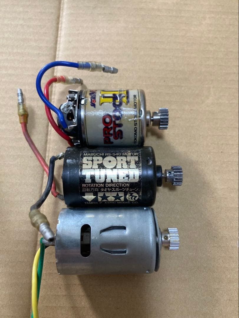 タミヤ ホビーラジコン WILD WILLY2とワーゲンバス