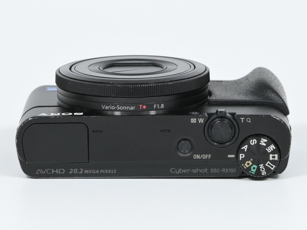 ソニー　SONY Cyber-Shot DSC-RX100 《純正グリップ付》