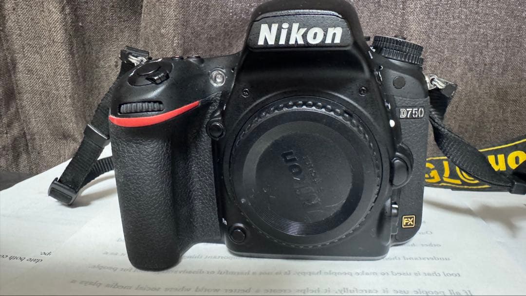 Nikon D750＋24-85mm シャッター少 9500回 - メルカリ