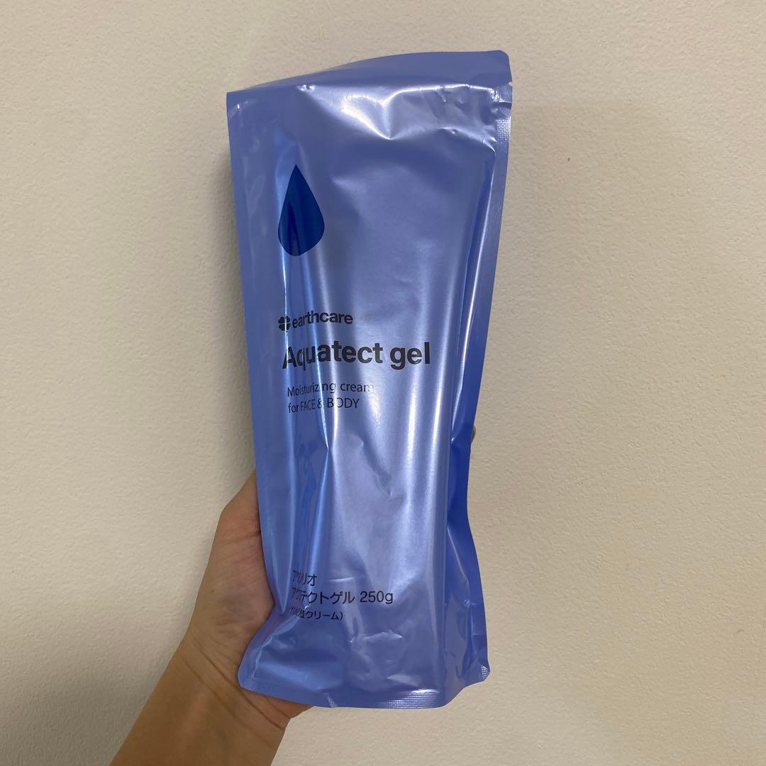 【うふふ】Aquatect gel 250g アクアテクトゲル　2個です！ 乾燥肌・敏感肌の社長が開発した基礎化粧品「アクシリオ」のEC通販