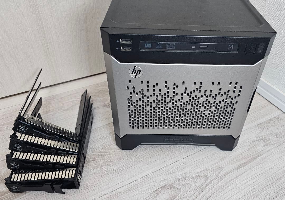 (値引)HP ProLiant MicroServer Gen8 2TB HDD HP ProLiant MicroServer Gen8 MicroServer Server System Intel