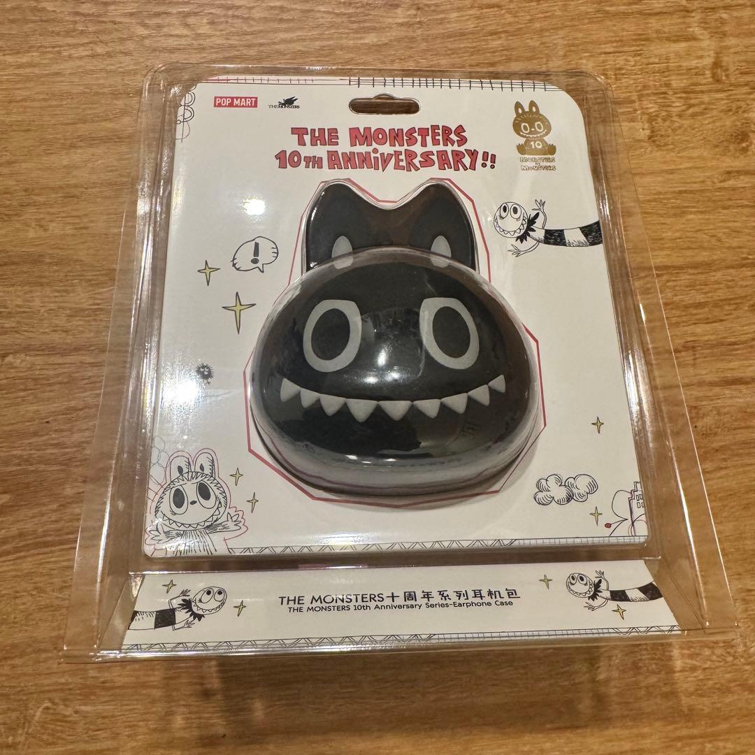 THE MONSTERS 10th Anniversary イヤホンケース - メルカリ