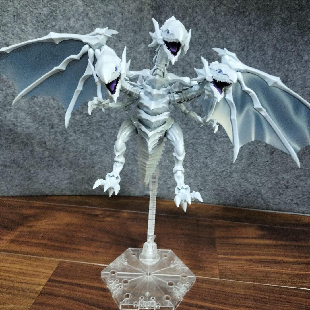 遊戯王 プラモデル ブルーアイズアルティメットドラゴンとエグゾディア