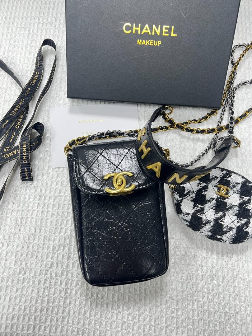 ❤VIP限定 非売品❤ブラックキルティングバッグ VitaFelice（ヴィータフェリーチェ） ショルダーバッグ バッグ