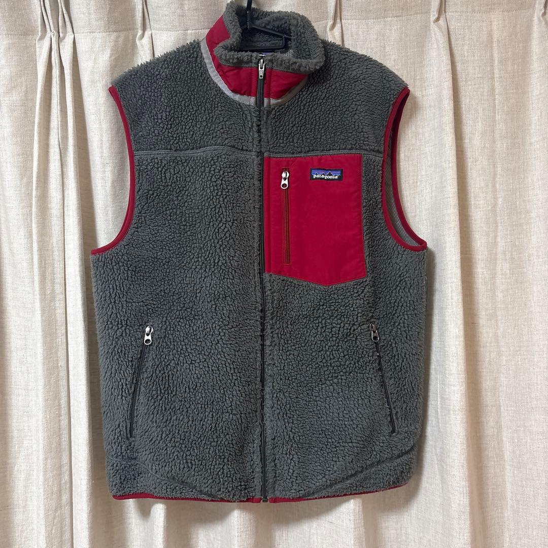 パタゴニア　レトロXベスト　グレー×エンジ　好配色 パタゴニア レトロXベスト グレー×エンジ 好配色 - メルカリ